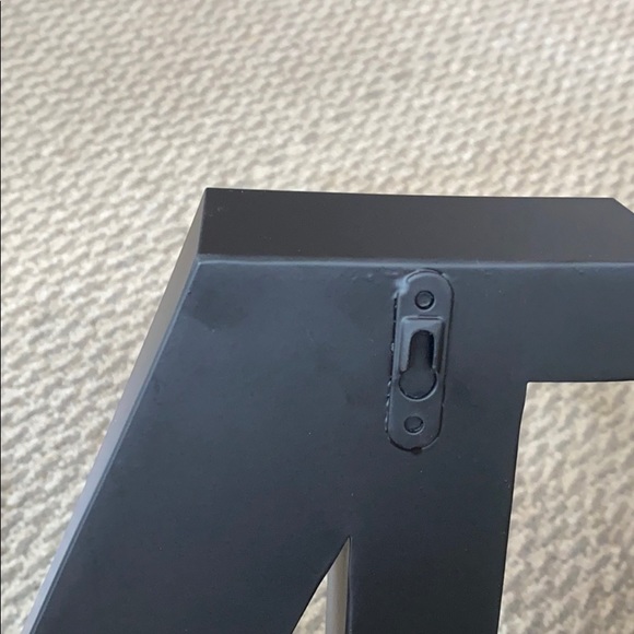 Black metal wall hanging wine cork holder letter M - Picture 2 of 3